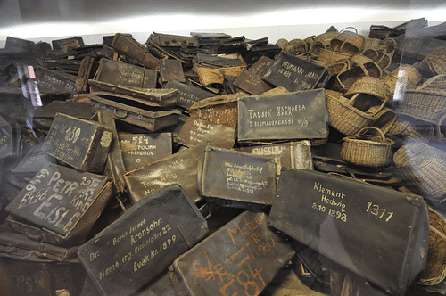 Luggage of Auschwitz Victims (by Jorge Láscar, CC BY) Luggage of Auschwitz Victims (by Jorge Láscar, CC BY)
